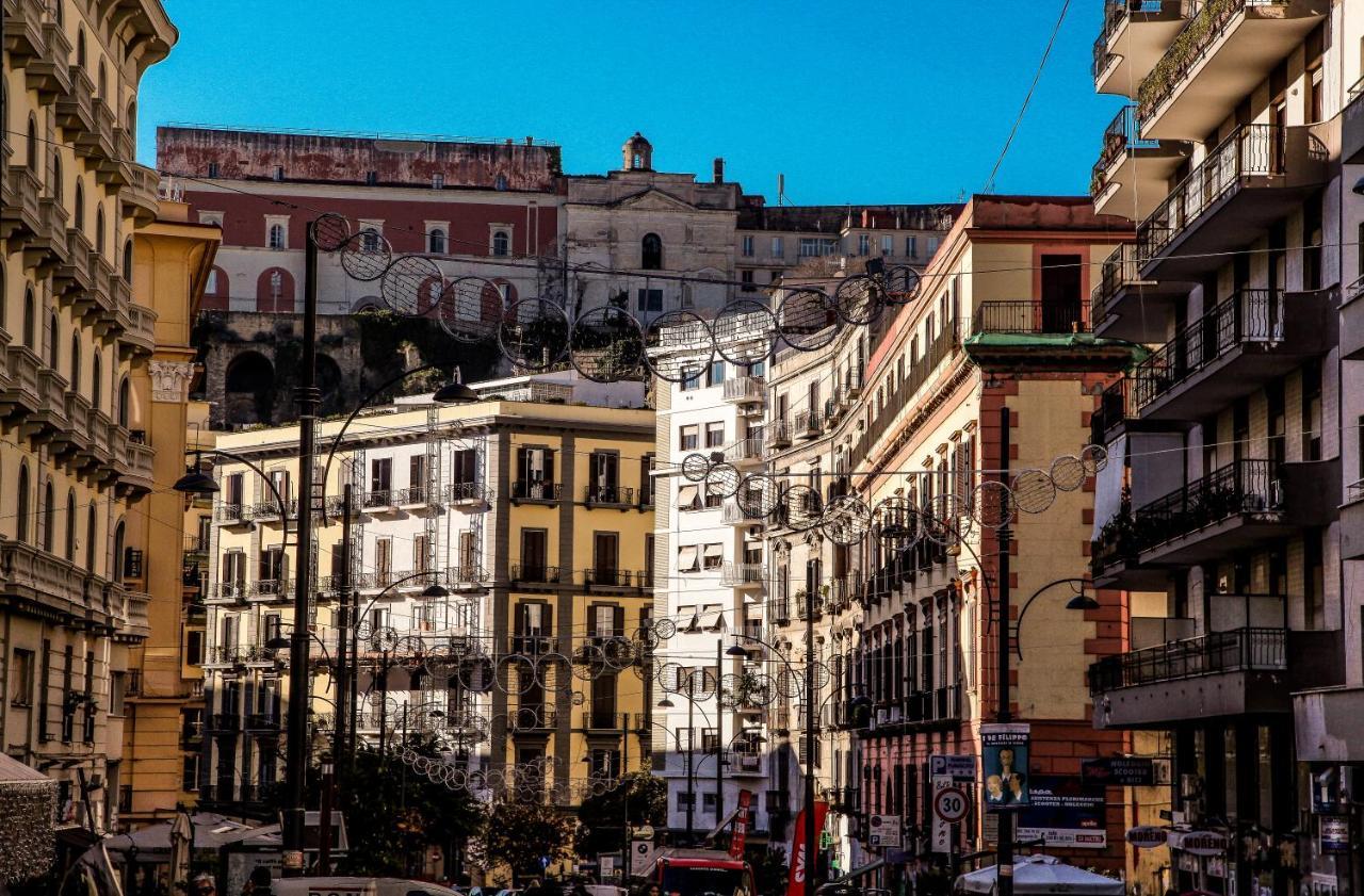 Hotel Well Come - Palazzo Reale Neapel Exterior foto